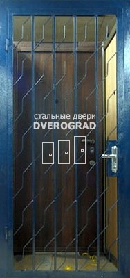 Входная дверь: модель Р7